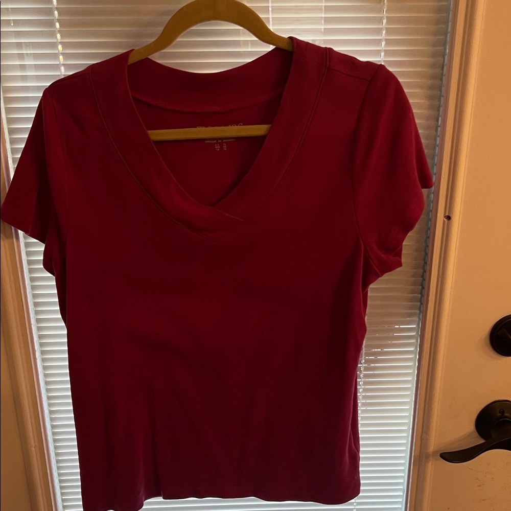 mac & jac Rich Red V-Neck Short Sleeve Tee